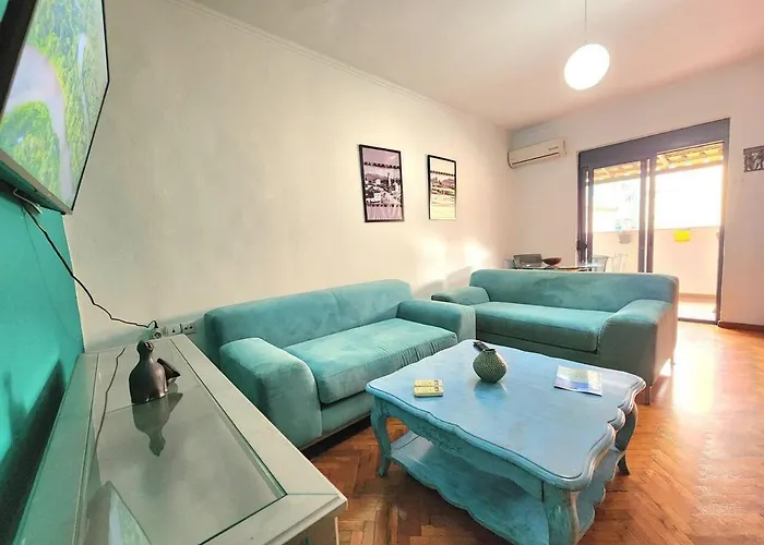 Turqoise Flat In Center With 24h Self Check In Tirana