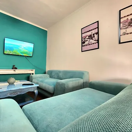 Turqoise Flat In Center With 24h Self Check In * Tirana