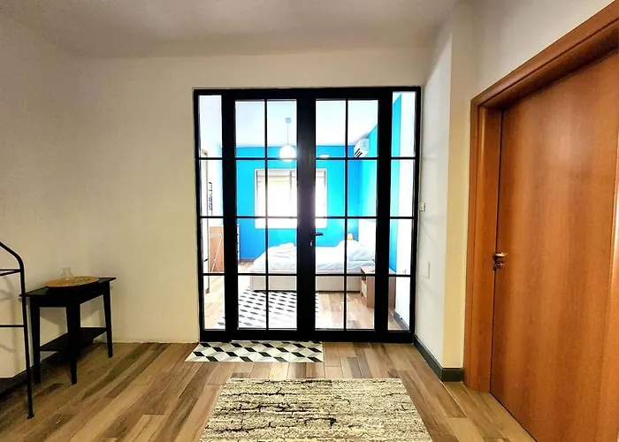 Turqoise Flat In Center With 24h Self Check In דירה *